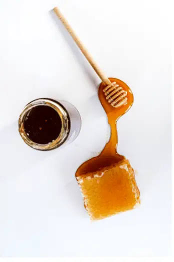 3 Ways Our Honey Is Good for Your Skin!