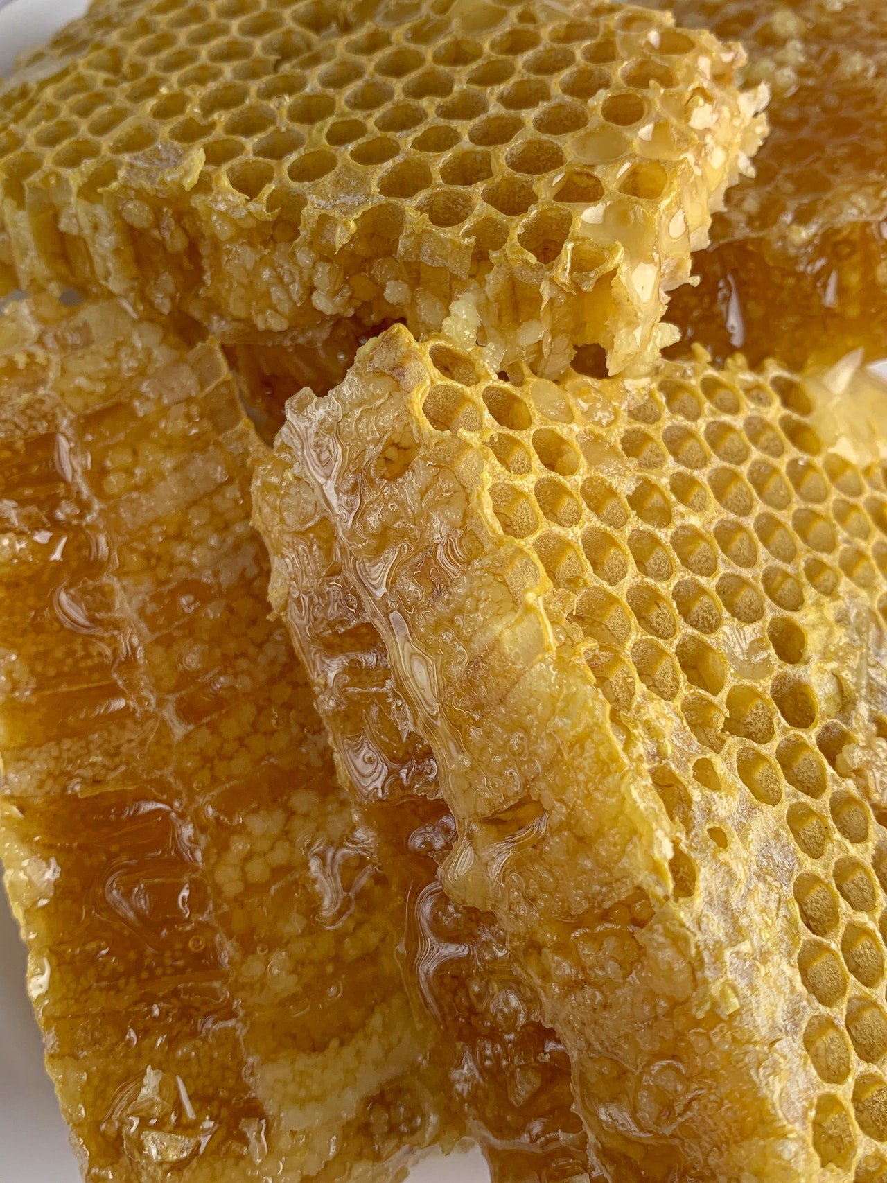 Why You Should Choose Raw Manuka Honey